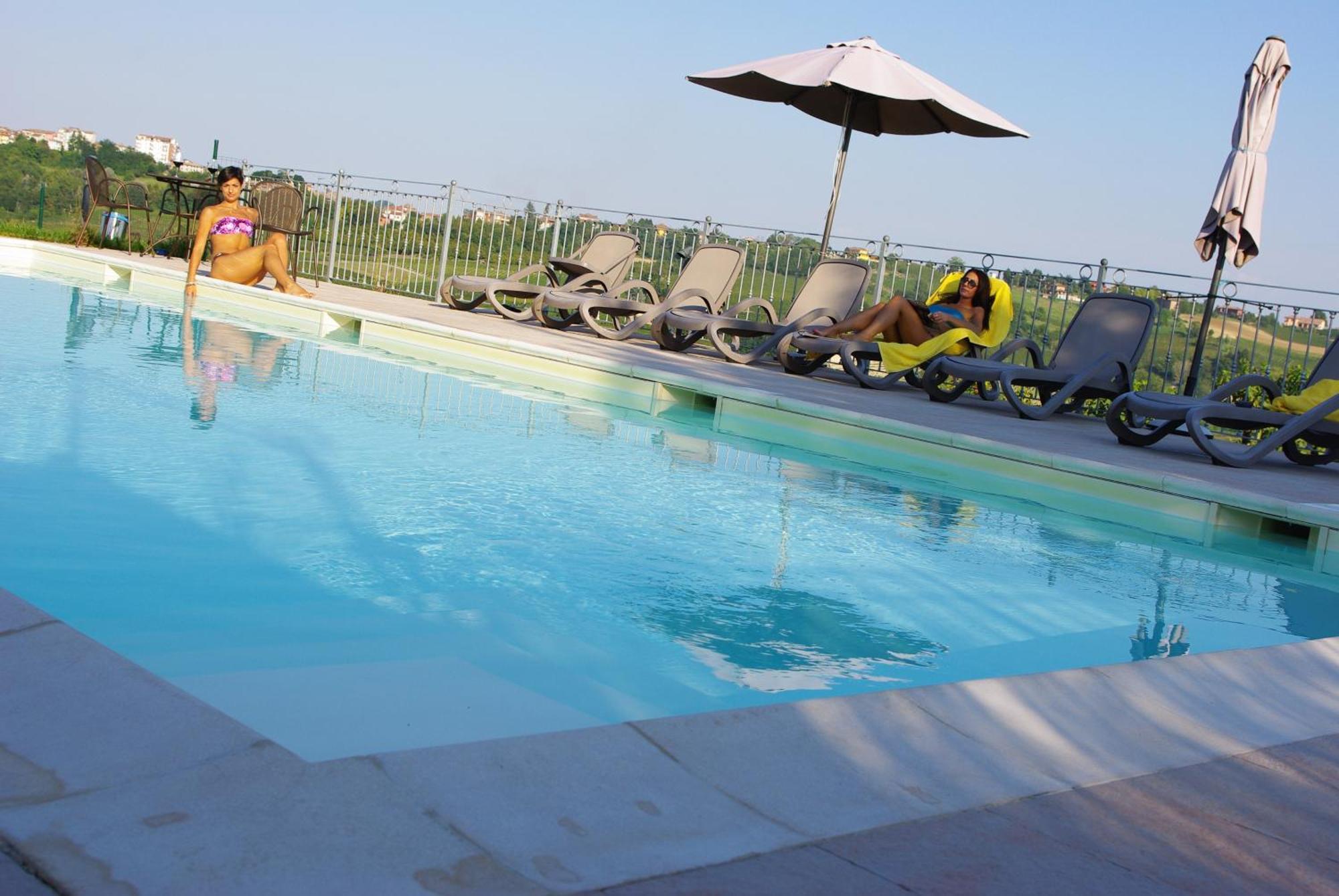 Naturalmente Wine Resort Agliano Terme Zewnętrze zdjęcie